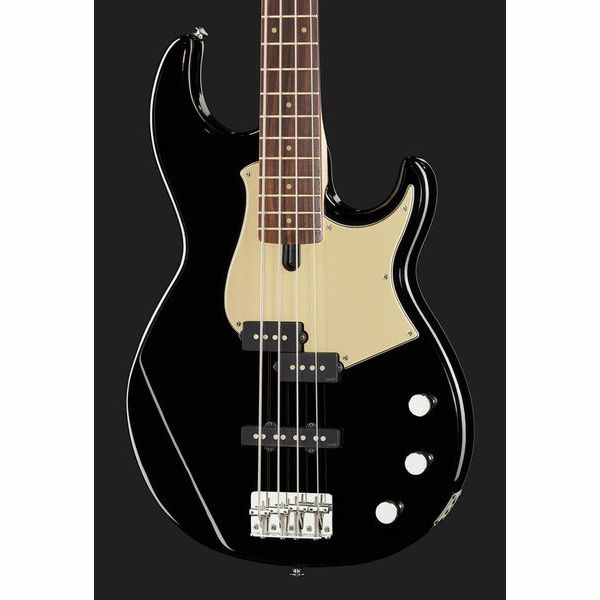 Avis sur Yamaha BB 434 BK - Test basse électrique