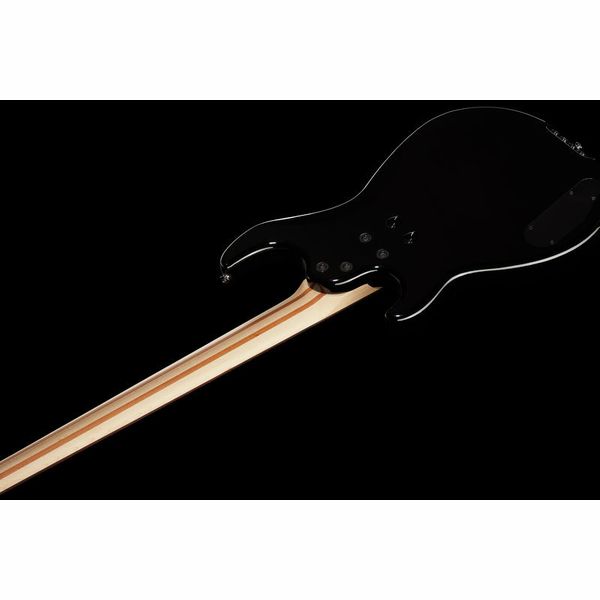 Avis sur Yamaha BB 434 BK - Test basse électrique