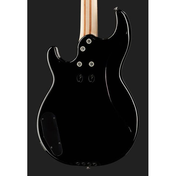 Avis sur Yamaha BB 434 BK - Test basse électrique
