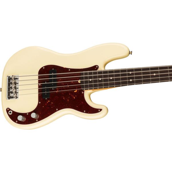 Avis sur Fender AM Pro II P Bass V RW OWT - Test basse électrique