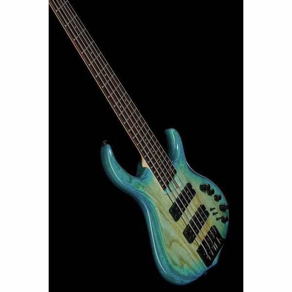 La basse électrique Marcus Miller M5 5st TBL : Notre avis