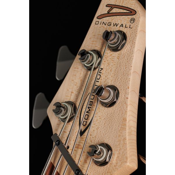La basse électrique Dingwall CB3 Combustion 5 PF Natural : Notre avis