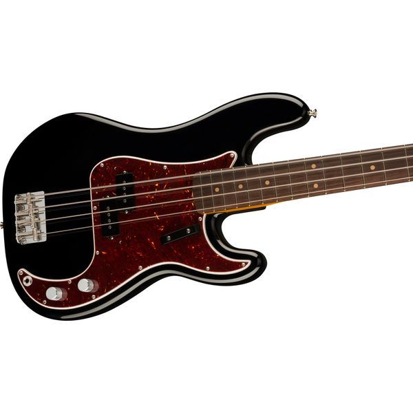 Avis sur Fender AV II 60 P BASS RW BLK - Test basse électrique