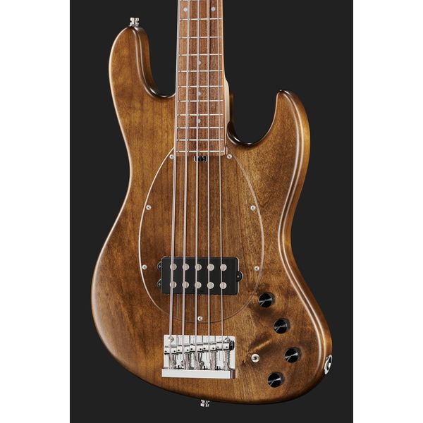 Avis sur Sadowsky MetroLine Vintage RA AT TS 5 - Test basse électrique