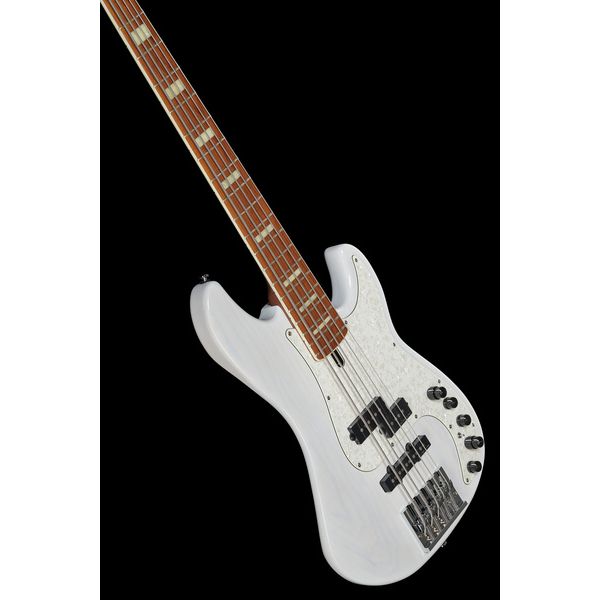 Avis basse électrique Marcus Miller P8-5 WB