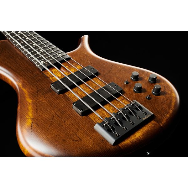 Avis sur Marleaux MBass 5 Worn Spruce Ltd - Test basse électrique