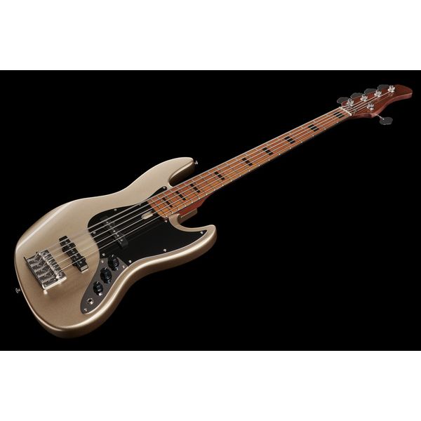 La basse électrique Marcus Miller V5 Alder-5 CGM : Notre avis