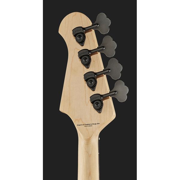 La basse électrique Lakland Skyline 44-64 Custom GZ 4 BK : Notre avis