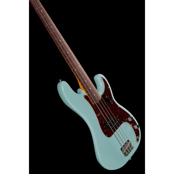 Avis basse électrique Fender AV II 60 P BASS RW DPB