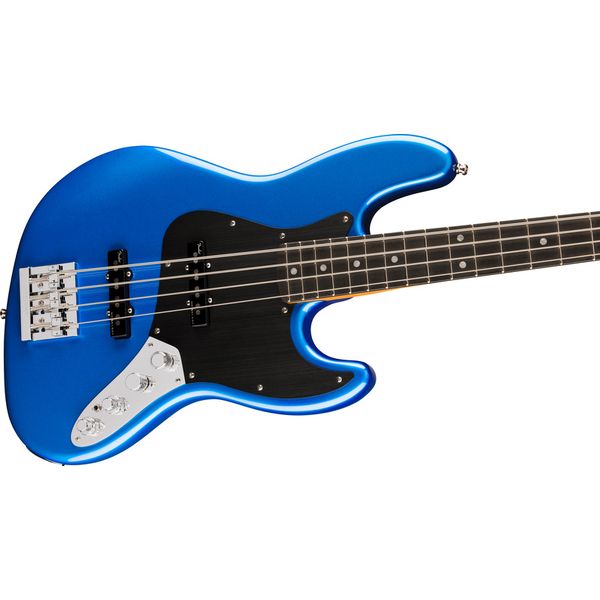 La basse électrique Fender Am Ultra II Jazz Bass EB NBL : Notre avis