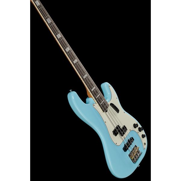 La basse électrique Harley Benton MV-4PJ Daphne Blue Set : Notre avis