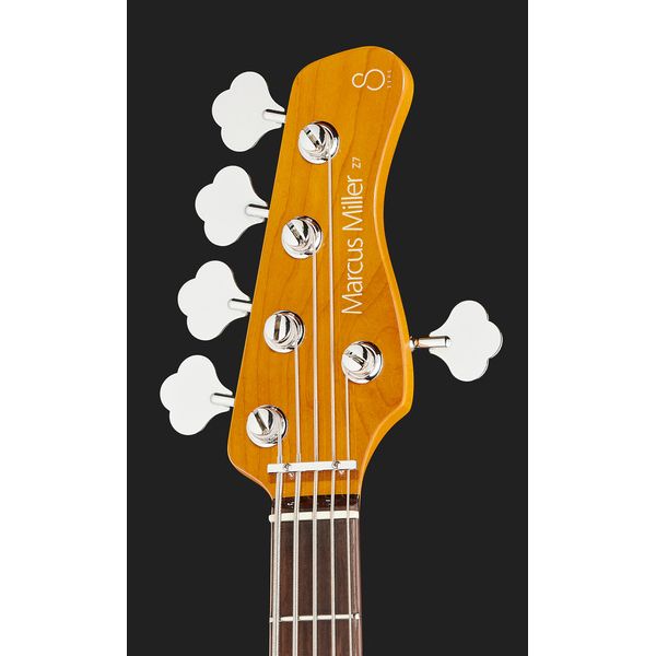 La basse électrique Marcus Miller Z7-5 Antique White : Notre avis
