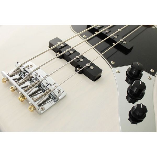 Avis sur FGN Neo Classic JB-100 White - Test basse électrique