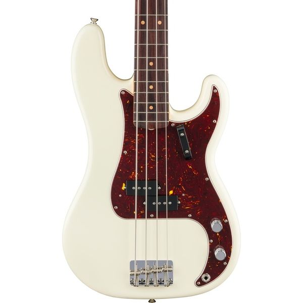 Avis sur Fender AV II 60 P Bass RW OWT - Test basse électrique