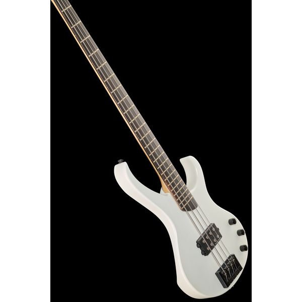Avis sur Kramer Guitars Disciple Bass Pearl White - Test basse électrique