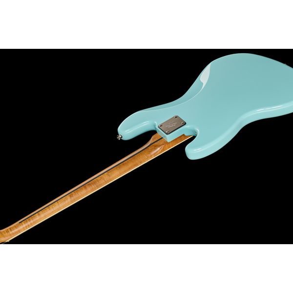La basse électrique Harley Benton MV-4JB Daphne Blue : Notre avis