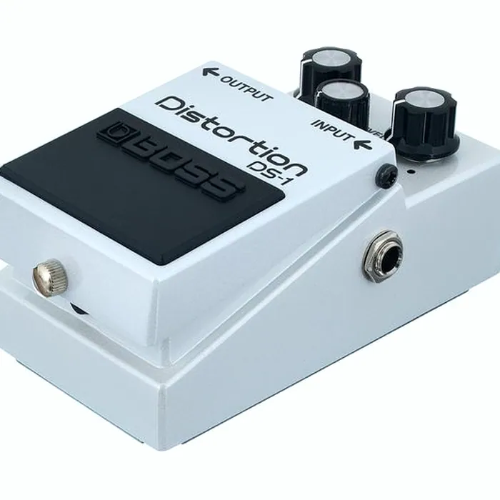 Boss DS-1-WH Distortion LTD Ed. – photo 10
