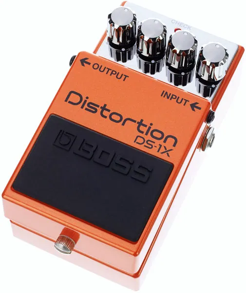 Boss DS-1X Distortion - Photos, Tests & Avis