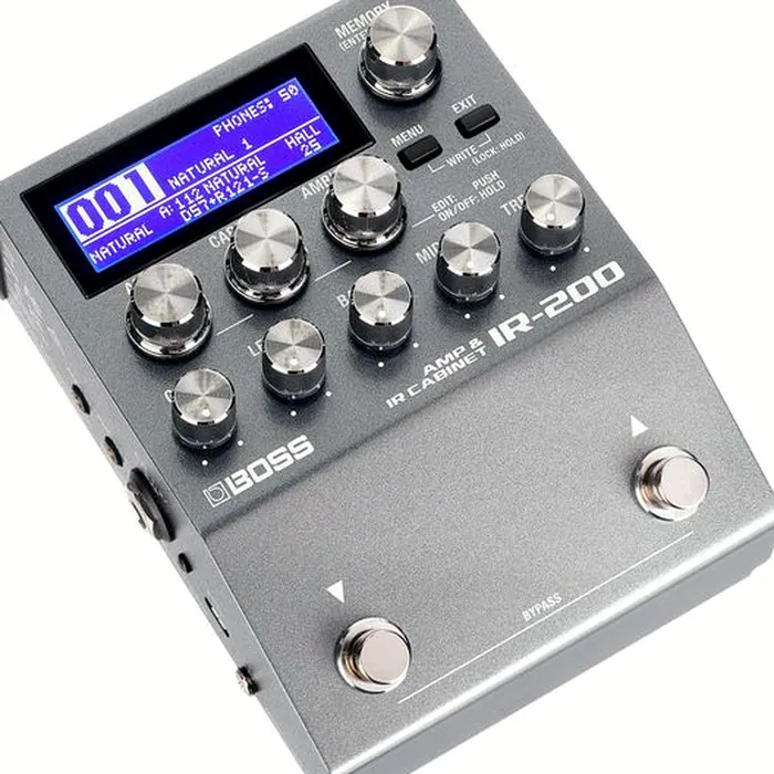 Boss IR-200 Amp & IR Cabinet – photo 6