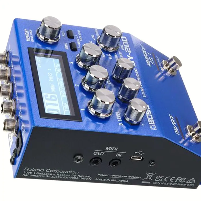 Boss SY-200 Guitar Synthesizer – photo 12