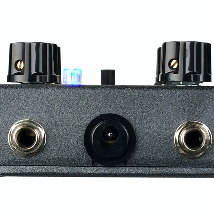 Caroline Guitar Company Shigeharu IC Fuzz + Octave – photo 9
