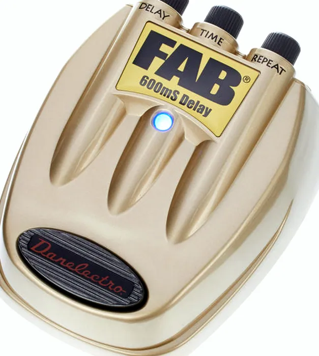 Danelectro D8 FAB Delay