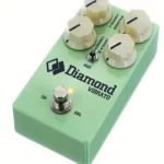 La pédale d’effet Diamond Vibrato Surf Green LTD : Notre avis