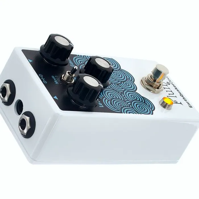 EarthQuaker Devices 70th Anniv. Plumes S Shredder – photo 12