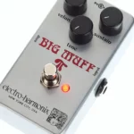 La Pédale d’effet Electro Harmonix Ram’s Head Big Muff Fuzz – Photos, Tests & Avis