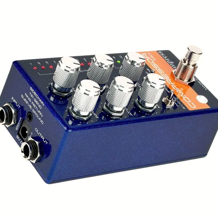 Empress Effects Compressor MKII Blue – photo 11