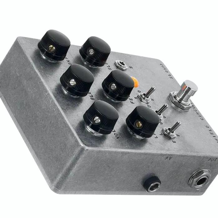 Fairfield Circuitry 20% More Slew Limit Distortion – photo 12