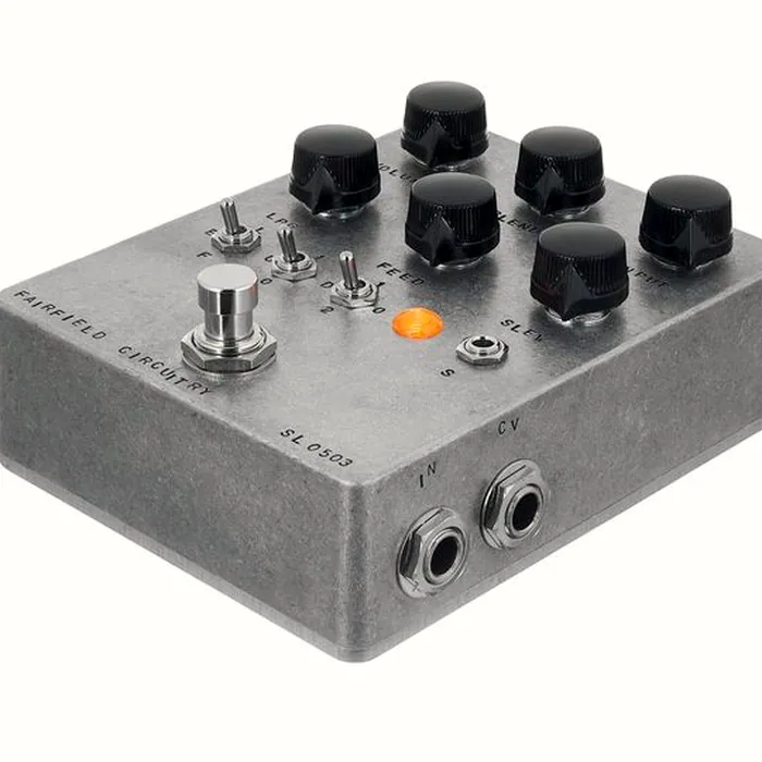 Fairfield Circuitry 20% More Slew Limit Distortion – photo 10