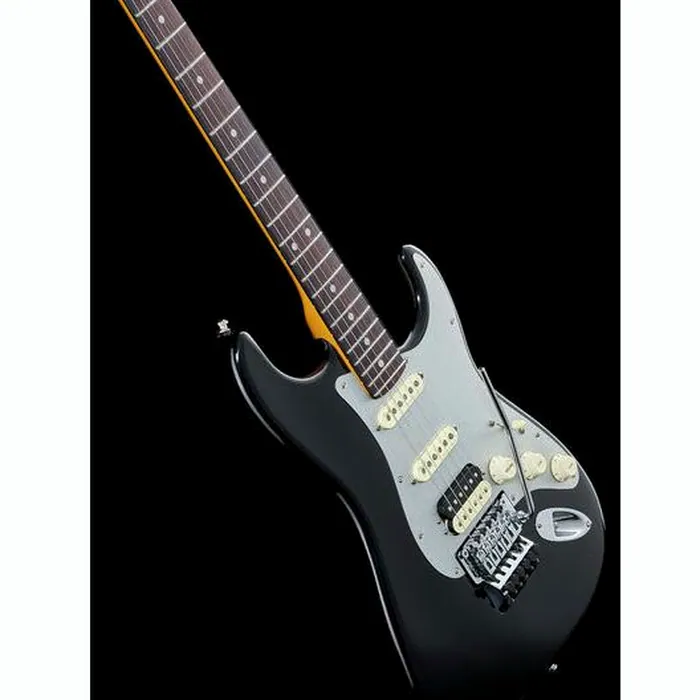Fender AM Ultra Luxe Strat HSS FR MB – photo 12