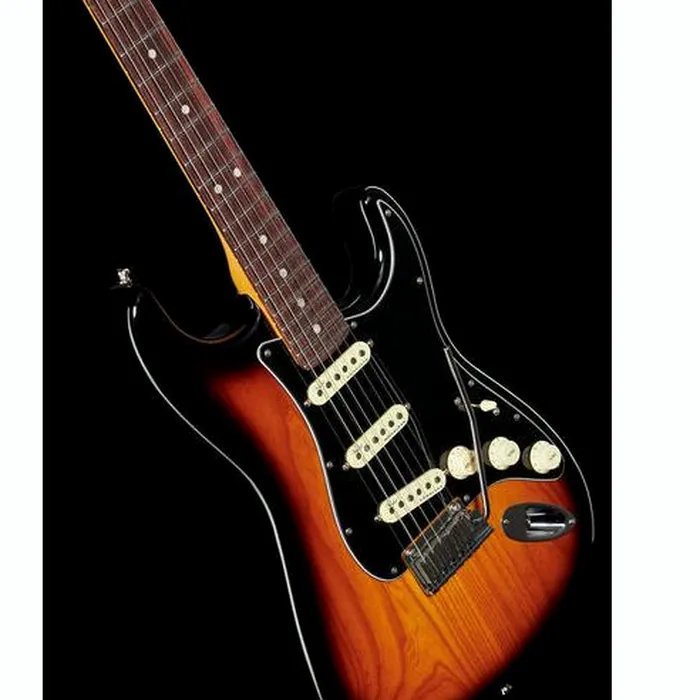 Fender AM Ultra Luxe Strat RW 2CS – photo 12