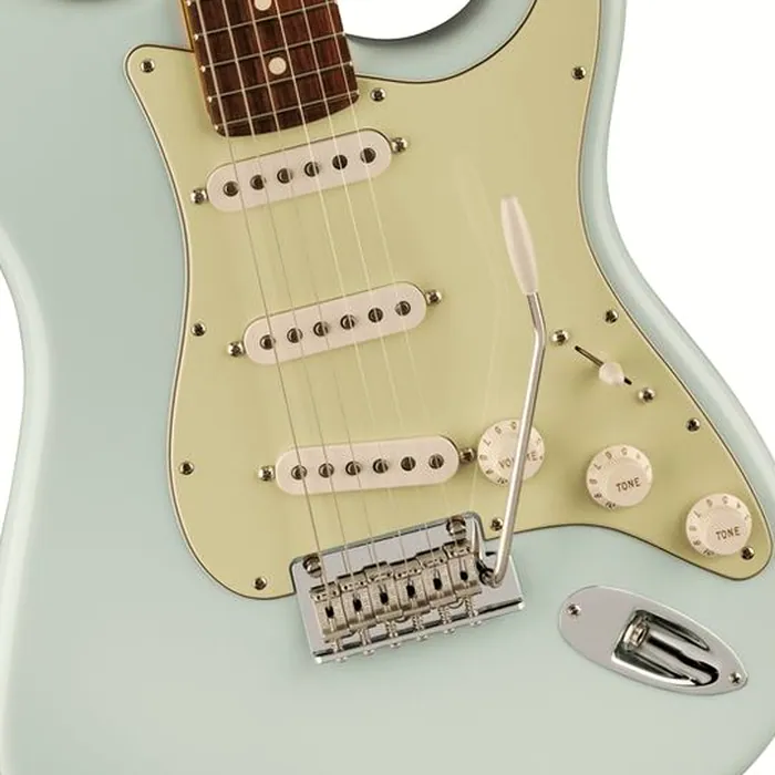 Fender DE AM PRO II Strat RW SNB – photo 5