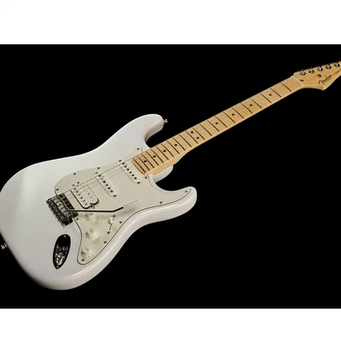 Fender Juanes Strat MN HSS LW – photo 11