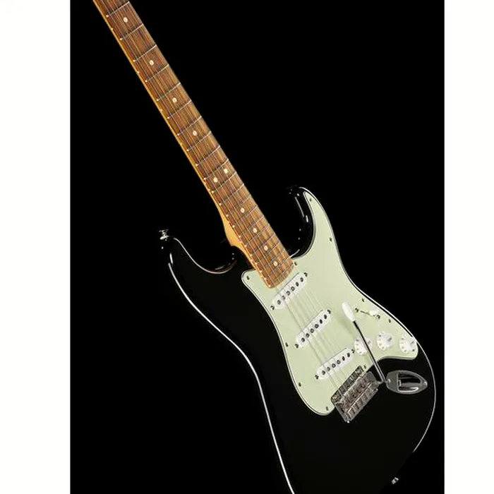 Fender LTD Player Strat BK – photo 12