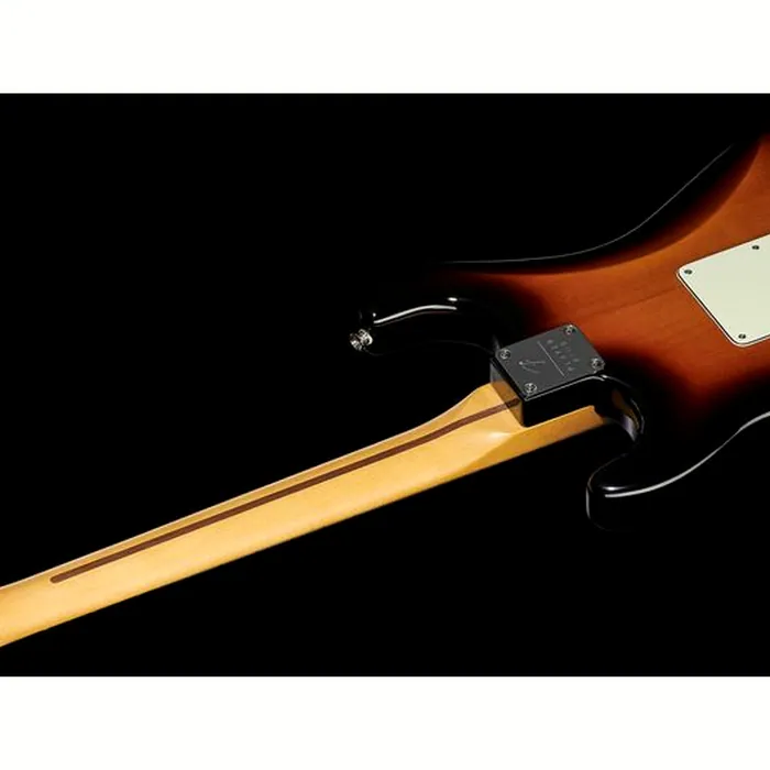 Fender Player Plus Strat HSS MN 3CSB – photo 10
