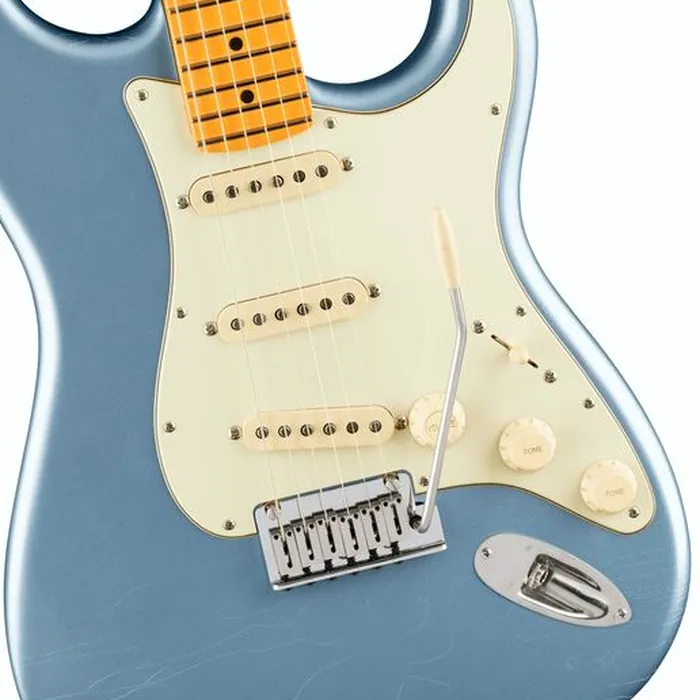 Fender Ultra Luxe 60s Strat MN IBM – photo 5