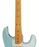 La guitare électrique Fender Vintera 50s Strat MN SBL | Test, Avis & Comparatif