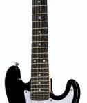 La guitare électrique Harley Benton ST-Junior BK Standard Series | Test, Avis & Comparatif
