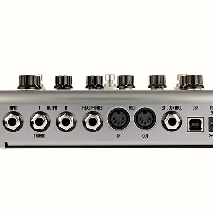 IK Multimedia ToneX Pedal Bass Edition – photo 9