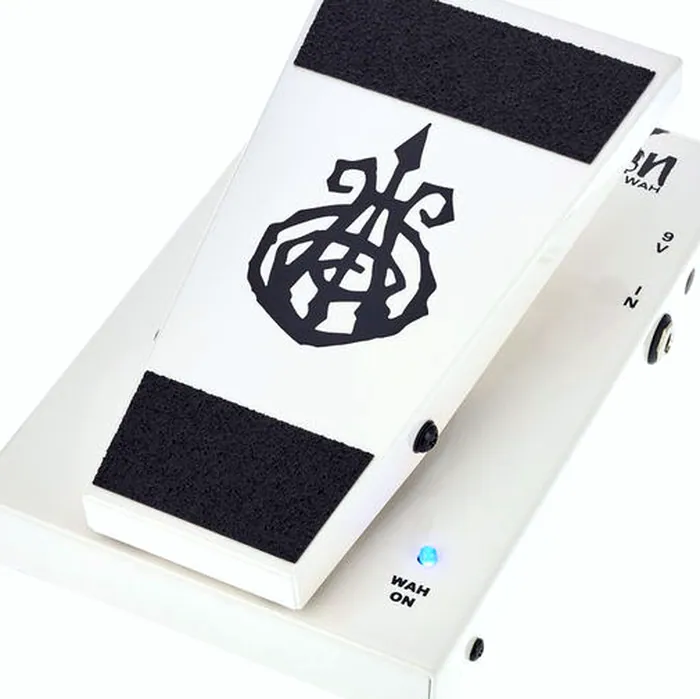 Morley SKW2 DJ Ashba Skeleton Wah I