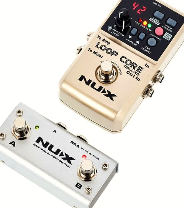 Nux Loop Core Deluxe Bundle