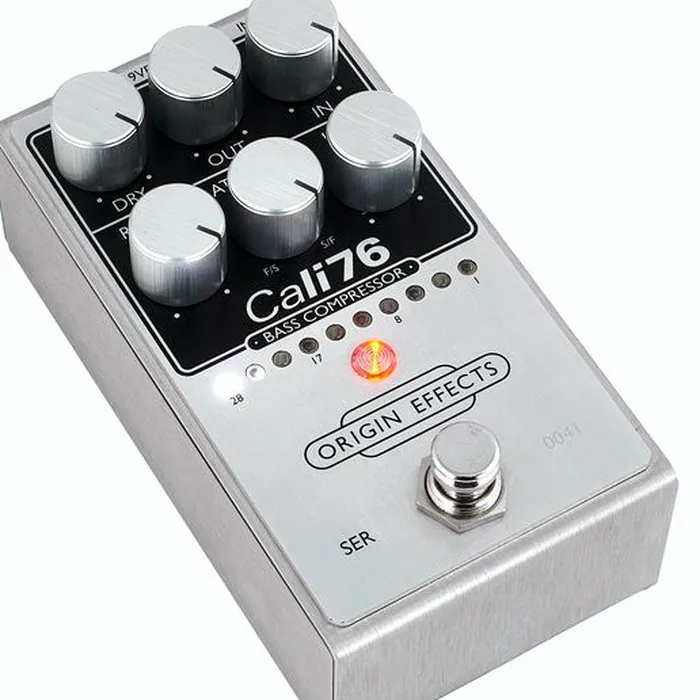 Origin Effects Cali76 V2 Bass Compressor – photo 6