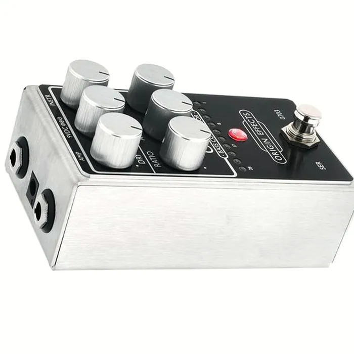 Origin Effects Cali76 V2 Bass Compressor BK – photo 12