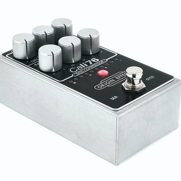 Origin Effects Cali76 V2 Bass Compressor BK – photo 11