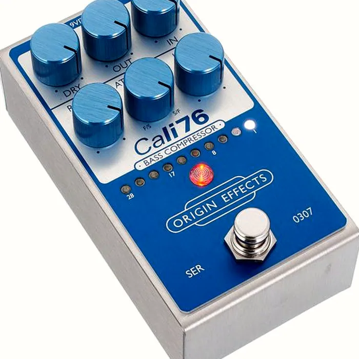 Origin Effects Cali76 V2 Bass Compressor BL – photo 6