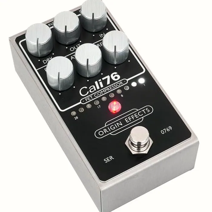 Origin Effects Cali76 V2 FET Compressor BK – photo 6