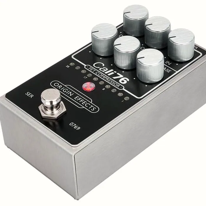 Origin Effects Cali76 V2 FET Compressor BK – photo 10